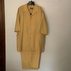 Paitano Italy MEN’s 2X Short Sleeve Shirt & Trouser Set, gold color
